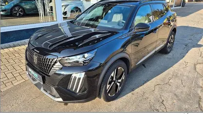 Schwarz Gebraucht 2025 Peugeot 2008 GT SUV | 25.390 € (Fairer Preis)