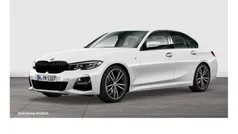 Weiß Gebraucht 2022 BMW 318 M Sport Limousine | 32.490 € (Fairer Preis)