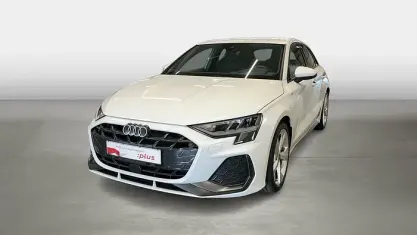 Używany Audi A3 S-Line 150 KM (110 kW) 2025 Biały Sedan/Limuzyna