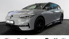 Schwarz Neu 2025 VW ID.7 Pro Kombi | 70.030 €