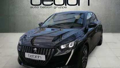Gebraucht Peugeot 208 Allure 101 PS (74 kW) 2023 Metfa schwarz perla Kleinwagen