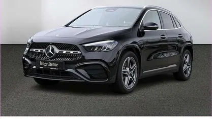 Schwarz Gebraucht 2024 Mercedes GLA200 AMG SUV | 37.690 € (Fairer Preis)