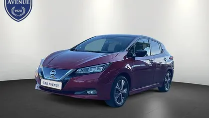 Rot Gebraucht 2020 Nissan Leaf N-Connecta Kleinwagen | 12.790 € (Guter Preis)