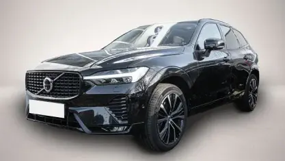 Gebraucht Volvo XC60 Plus 197 PS (144 kW) 2024 Schwarz SUV