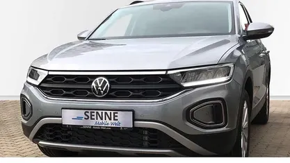 Gebraucht 2025 VW T-Roc Life SUV | 31.980 € (Superpreis)