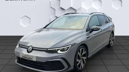Mondsteingrau Gebraucht 2024 VW Golf VIII R-line Kombi | 27.288 € (Guter Preis)