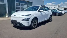 Atlas white/weiß Gebraucht 2023 Hyundai Kona Select SUV | 29.990 € (Guter Preis)