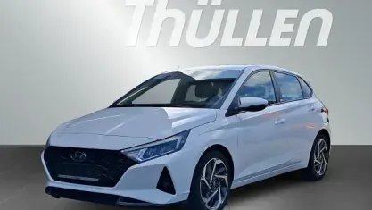 Gebraucht Hyundai i20 Intro Edition 101 PS (74 kW) 2020 Weiß Kleinwagen