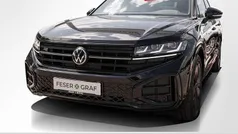 Grenadillschwarz metallic Gebraucht 2024 VW Touareg R-line SUV | 72.950 € (Fairer Preis)
