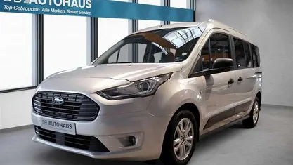 Gebraucht Ford Tourneo Trend 99 PS (72 kW) 2021 Silber Van / Kleinbus