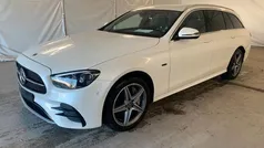 White metallic Gebraucht 2021 Mercedes E300 AMG line Kombi | 28.950 € (Guter Preis)