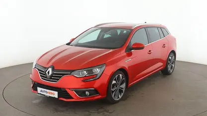 Rot Gebraucht 2017 Renault Mégane GrandTour Intens Kombi | 11.050 € (Fairer Preis)