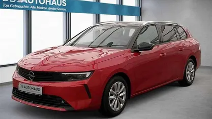 Gebraucht Opel Astra Business Elegance 131 PS (96 kW) 2024 Rot Kombi