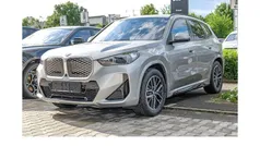 Silber Neu 2025 BMW iX1 M Sport SUV | 56.190 € (Fairer Preis)