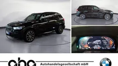 Schwarz Gebraucht 2022 BMW X5 M Sport SUV | 63.930 € (Fairer Preis)