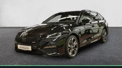 Gebraucht Skoda Octavia RS 245 PS (180 kW) 2022 Blackmagic perleffekt (schwarz) Kombi