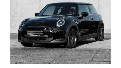 Schwarz Gebraucht 2022 Mini Cooper SE Essential Kleinwagen | 16.500 € (Guter Preis)