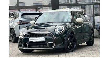 Gebraucht Mini Cooper S 178 PS (130 kW) 2022 Grün Kleinwagen