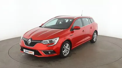 Rot Gebraucht 2018 Renault Mégane GrandTour Business Kombi | 13.400 € (Fairer Preis)