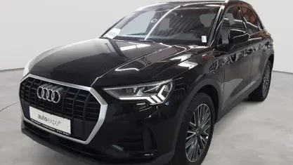Gebraucht Audi Q3 150 PS (110 kW) 2022 Mythosschwarz metallic SUV