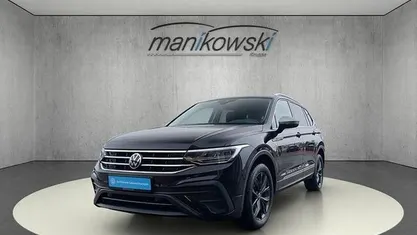 Schwarz Gebraucht 2021 VW Tiguan Allspace Life SUV | 28.901 € (Fairer Preis)