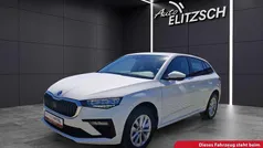 Candyweiss Gebraucht 2024 Skoda Scala Selection Kleinwagen | 22.980 € (Fairer Preis)