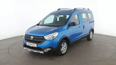 Blau Gebraucht 2018 Dacia Dokker Celebration Van | 13.110 € (Fairer Preis)