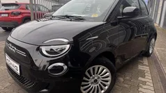Schwarz Gebraucht 2023 Fiat 500e Limousine | 22.994 € (Fairer Preis)