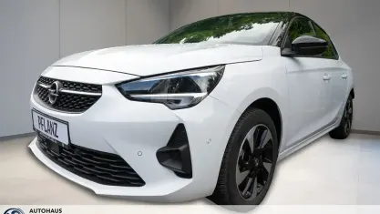 Usado Opel Corsa-e GS Line 100 kW (136 HP) 2022 Branco Citadino