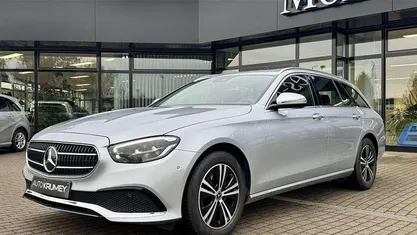 Gebraucht 2022 Mercedes E220 Avantgarde Kombi | 37.550 € (Fairer Preis)