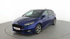 Blau Gebraucht 2017 Ford Focus ST Limousine | 15.730 € (Fairer Preis)