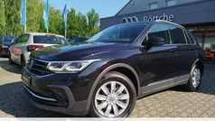 Deep black perleffekt Gebraucht 2022 VW Tiguan Active SUV | 29.750 € (Fairer Preis)