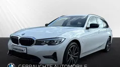 Gebraucht 2021 BMW 330e Sport Line Kombi | 28.698 € (Fairer Preis)