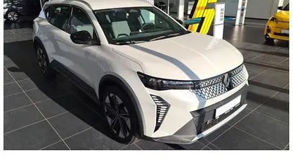 Perlmutt weiss metallic Gebraucht 2025 Renault Scenic E-Tech Evolution SUV | 31.998 € (Superpreis)