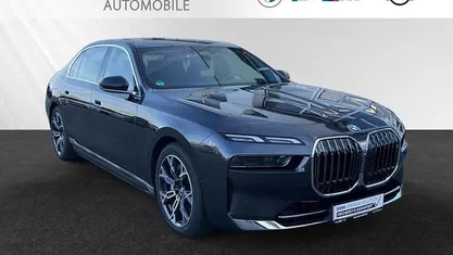 Second-hand BMW 750e Executive 489 CP (359 kW) 2024 Gri Berlinǎ