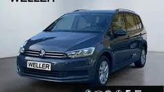 Grau Gebraucht 2022 VW Touran Comfortline Van / Kleinbus | 29.990 € (Fairer Preis)