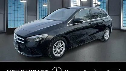 Schwarz Gebraucht 2021 Mercedes B180 Progressive Van / Kleinbus | 23.480 € (Fairer Preis)