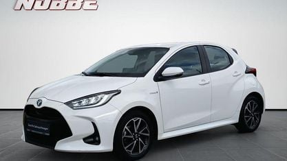 Gebraucht Toyota Yaris Hybrid Comfort 116 PS (85 kW) 2021 Weiß Kleinwagen