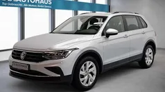 Silber Gebraucht 2022 VW Tiguan Life SUV | 29.590 € (Fairer Preis)
