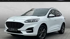 Weiß (frostweiß) Gebraucht 2022 Ford Kuga ST-Line SUV | 23.995 € (Guter Preis)