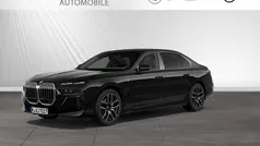 Gebraucht 2025 BMW 740 M Sport Limousine | 99.799 €