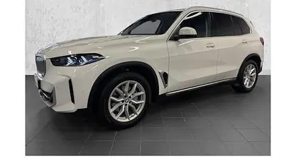 Gebraucht BMW X5 Sport Line 298 PS (219 kW) 2024 Weiß SUV