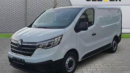 Weiß Gebraucht 2022 Renault Trafic Van / Kleinbus | 21.900 € (Fairer Preis)