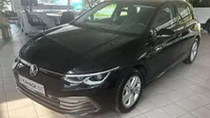 Gebraucht 2022 VW Golf VIII Life Kleinwagen | 21.898 € (Fairer Preis)