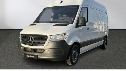 Gebraucht Mercedes Sprinter 143 PS (105 kW) 2021 Weiß Van