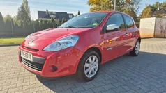 Rot Gebraucht 2014 Renault Clio III Collection Limousine | 4.499 € (Fairer Preis)