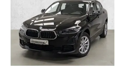 Gebraucht BMW X2 Sport Line 136 PS (100 kW) 2022 Schwarz SUV