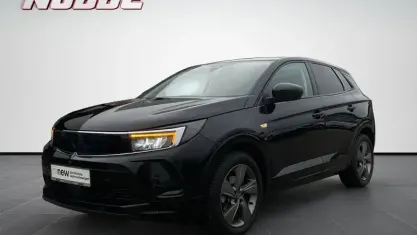 Gebraucht Opel Grandland X 131 PS (96 kW) 2023 Schwarz SUV