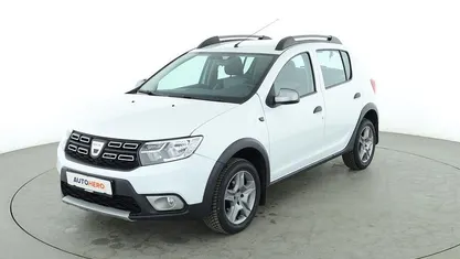 Weiß Gebraucht 2017 Dacia Sandero Prestige Kleinwagen | 11.490 € (Fairer Preis)