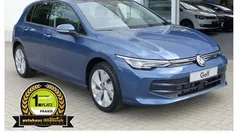 Blau Gebraucht 2024 VW Golf VIII Life Limousine | 25.960 € (Fairer Preis)